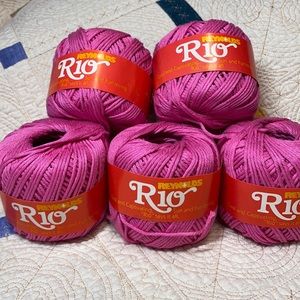 REYNOLDS Rio 100% cotton yarn lot of 5 skeins made in Brazil bright pink